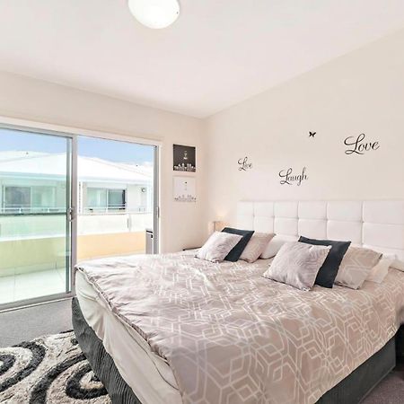 Pacific Blue Apartment 258, 265 Sandy Point Road Salamander Bay Bagian luar foto